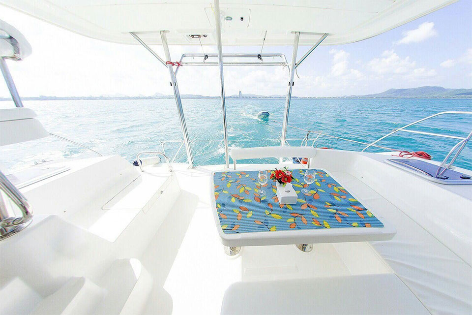 Charter Catamaran